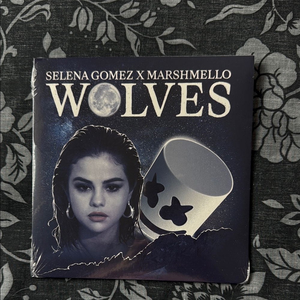Selena Gomez x Marshmello Wolves Vinyl Mint 7 Inch